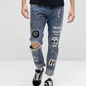 ASOS Slim Jeans with Badges in Mid Wash Blue Sz 32